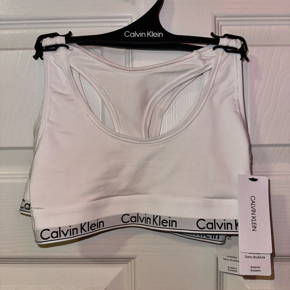Calvin Klein sports bra🤍